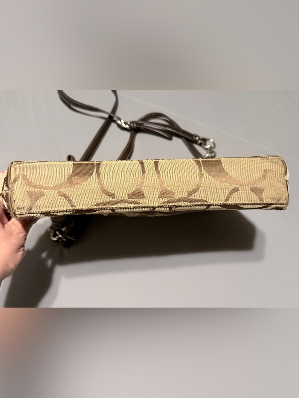 ✨VINTAGE✨ Coach Signature Canvas and Leather Shoulder Bag - Picture 8 of 16